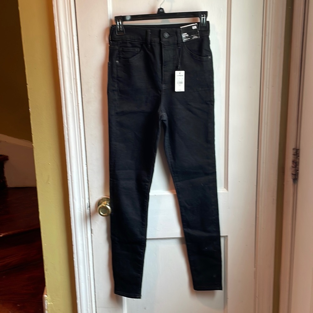 Black skinny leg jeans. Never worn